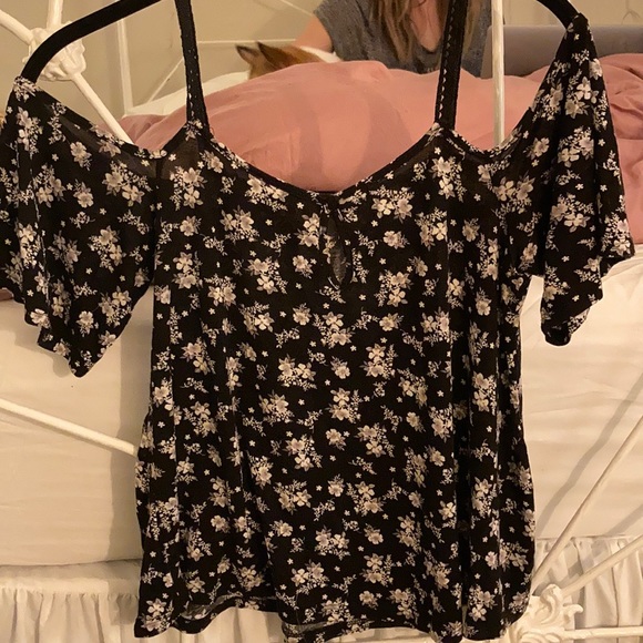 LA hearts shirt - Picture 3 of 3